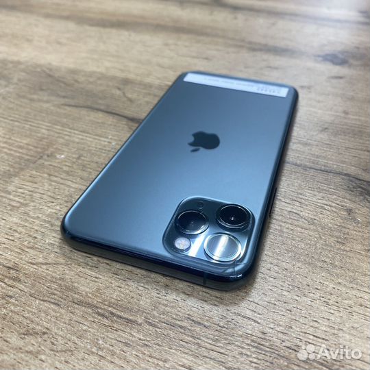 iPhone 11 Pro, 64 ГБ