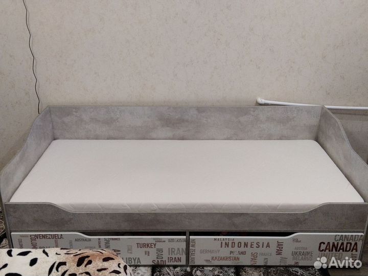 Диван-кровать