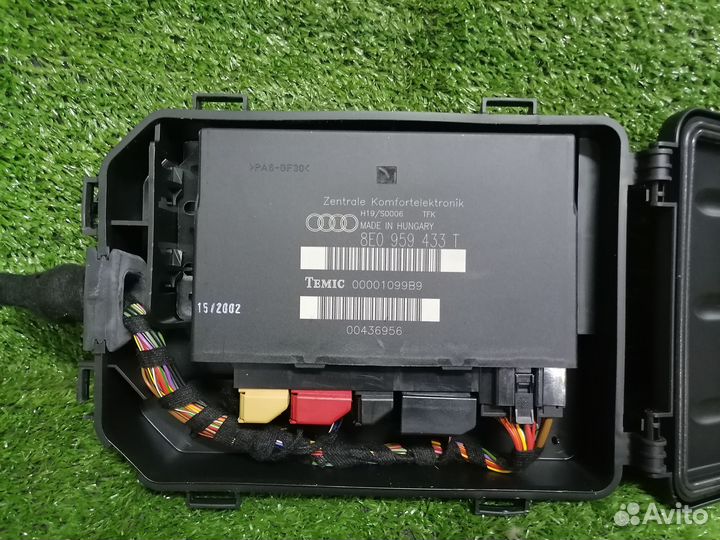 Блок комфорта 8E0959433T Audi A4 B6 8EC