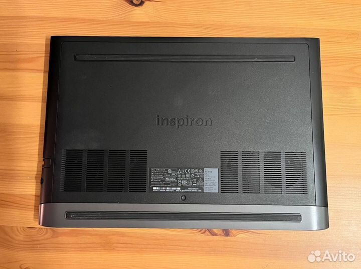 Ноутбук Dell inspiron 15-7577