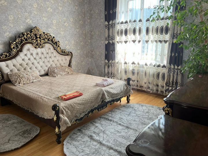 Дом 400 м² на участке 15 сот.