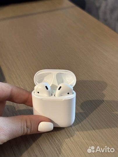Airpods 2 оригинал кейс чехол