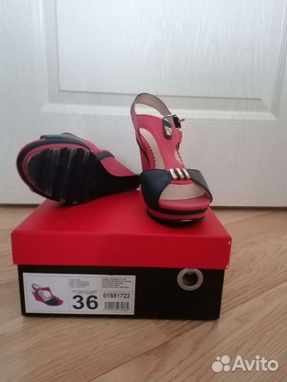 Босоножки женские 36 размер