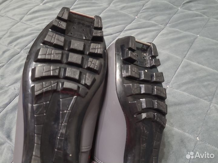 Лыжные ботинки 40р(25.5)