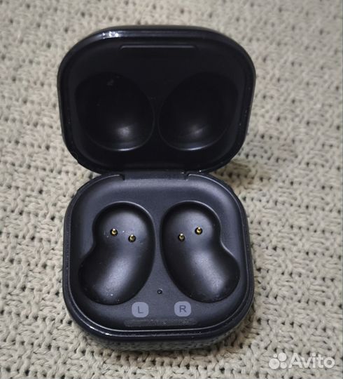 Samsung galaxy buds live