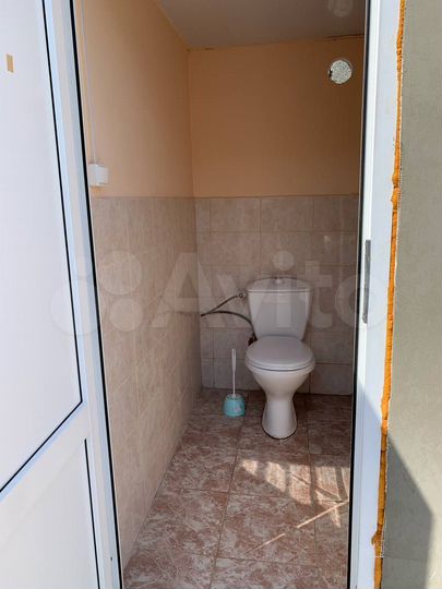 Комната 20 м² в 4-к., 1/1 эт.