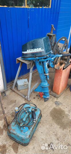 Лодочный мотор Ветерок 8