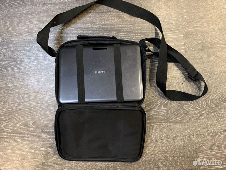 Портативный видеопроигрыватель Sony