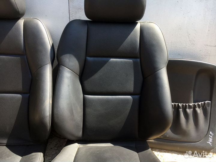 Накладка сиденья Mercedes-Benz C-Class