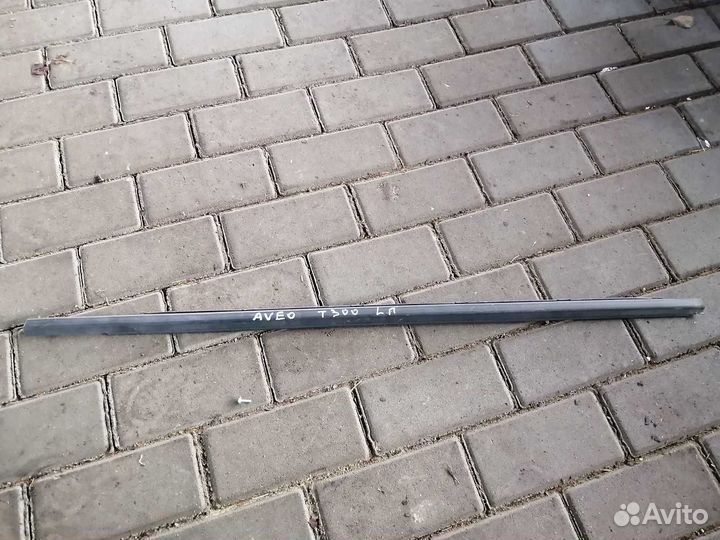 Бархотка Двери Левая Передняя Шевроле Авео Т300