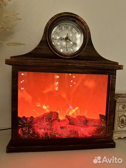 Старинные каминные часы