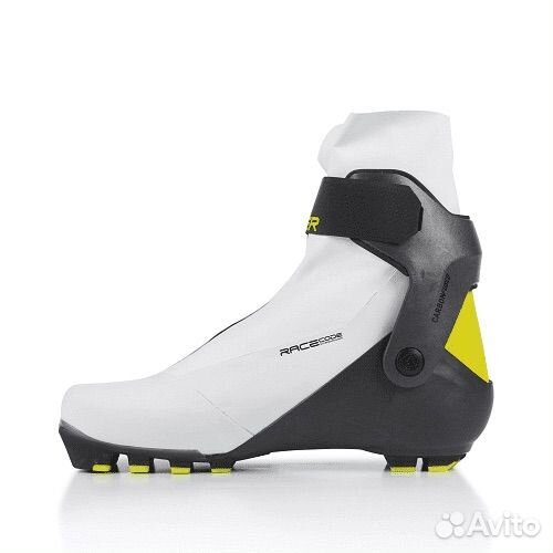 Лыжные ботинки fischer Carbonlite Skate 23-24 WS