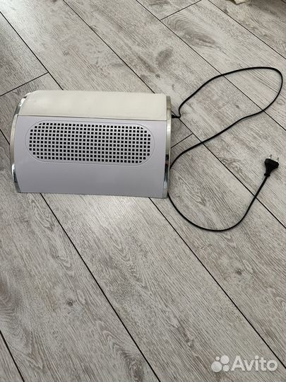 Вытяжка для маникюра