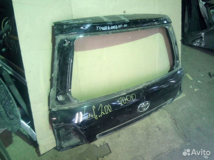 Ленд Крузер 200 крышка багажника