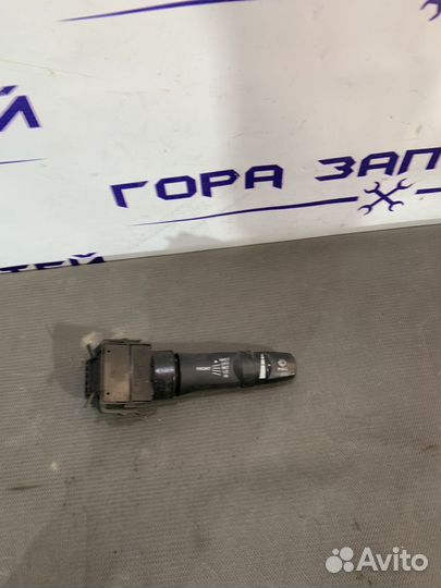 Переключатель стеклоочистителя подрулевой