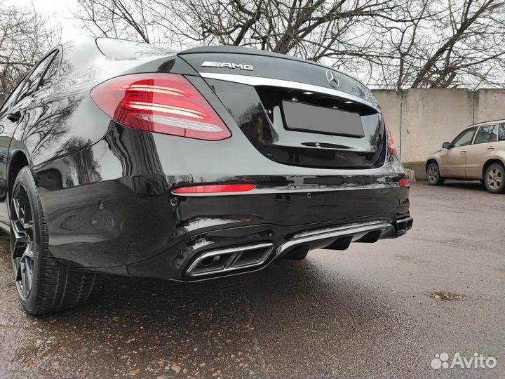 Задний бампер Mercedes E-class W213 AMG