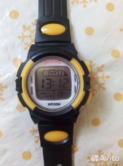 Часы наручные