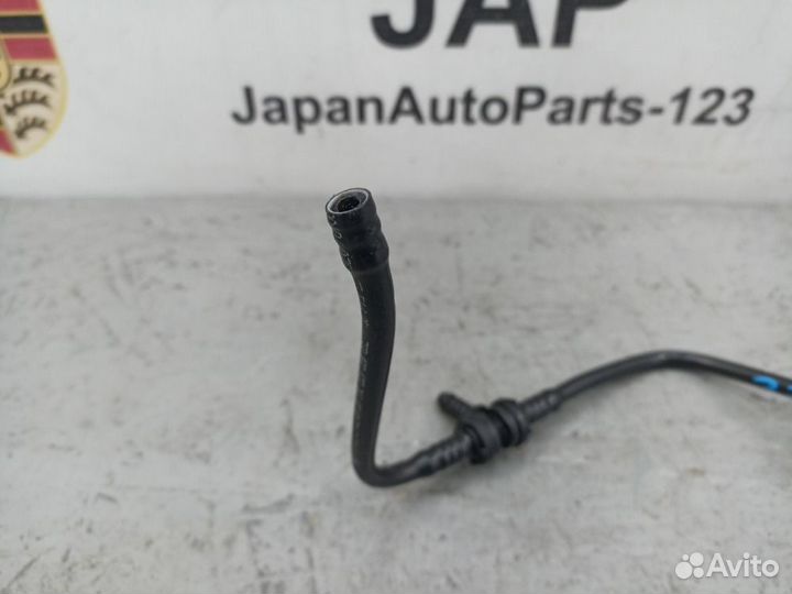 Трубка вакуумная Audi A1 8X 1.4 CAX 2011