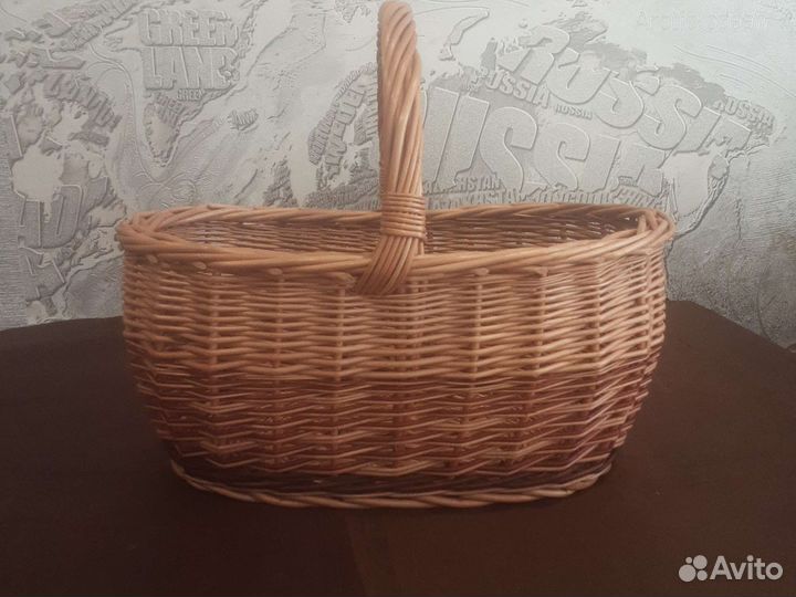 Корзина плетеная