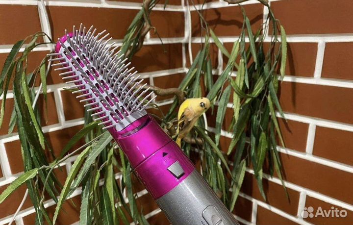 Стайлер Dyson