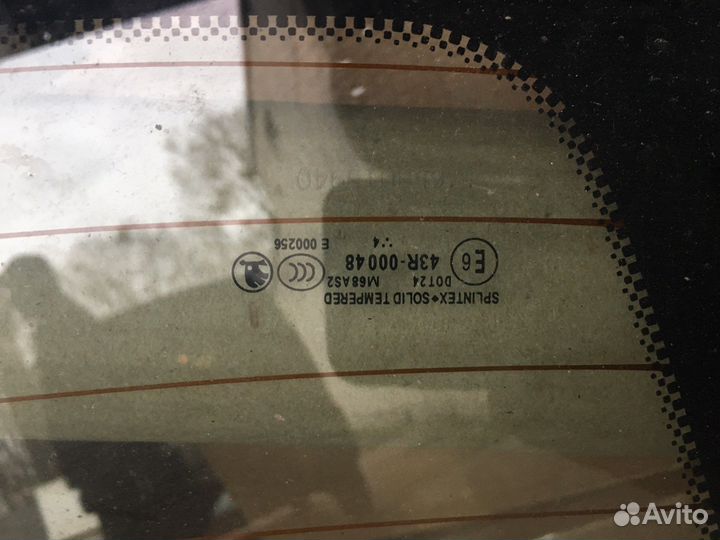 Стекло крышки багажника Skoda Octavia Октавия