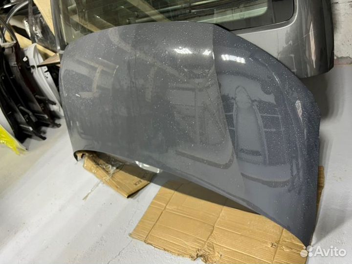 Капот Volkswagen Transporter
