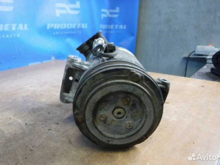 Компрессор кондиционера Opel Astra H