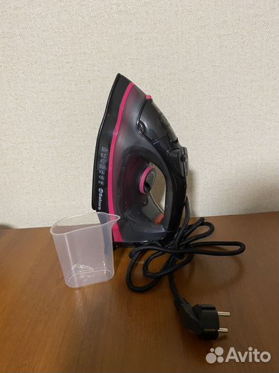 Утюг sakura