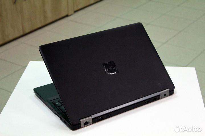 Мощный Ноутбук Dell intel core i7/ 8Gb/ AMD Fire P