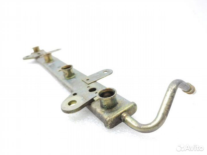 Топливная рейка (рампа) Nissan X-Trail T30 2.0