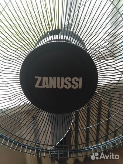 Напольный вентилятор Zanussi