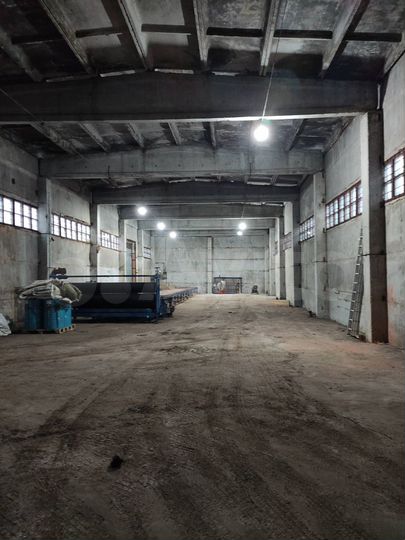 Помещение под склад, производство, 250 м²