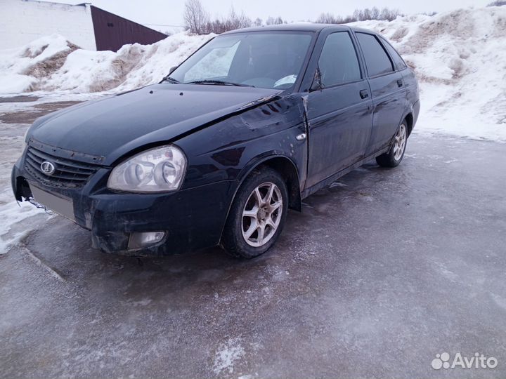 LADA Priora 1.6 МТ, 2011, битый, 173 000 км