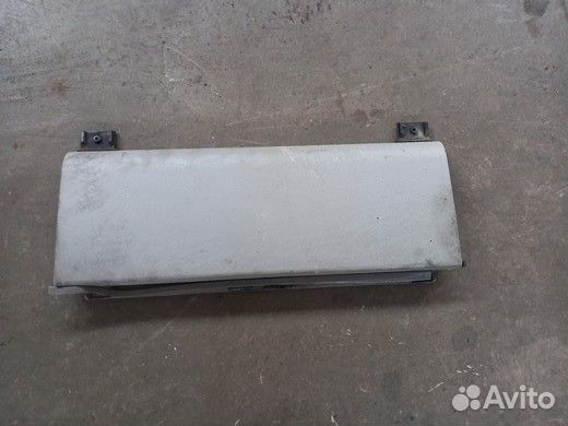 Дверца ящика Freightliner