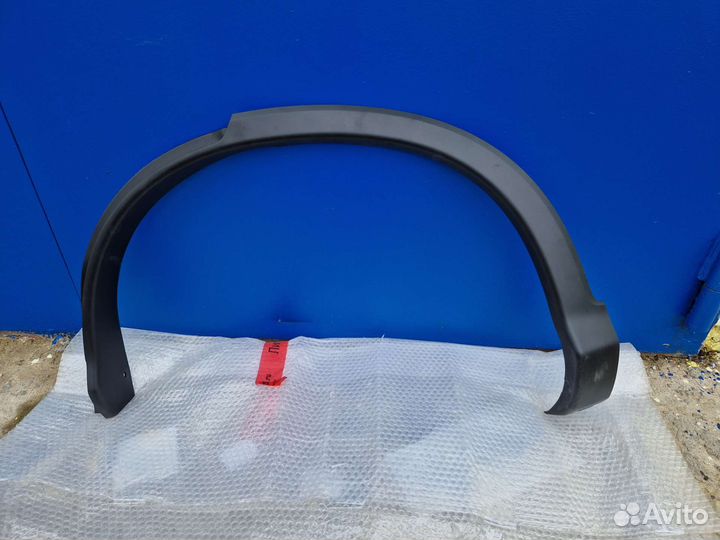 Накладка арки колеса задней левой