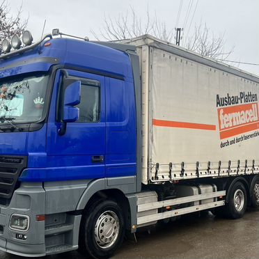 Контейнеровоз Mercedes-Benz Actros, 2007