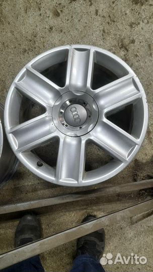 Диски литые Audi 7.5x17 еt32, 5x100, ф57.0. 4 шт з