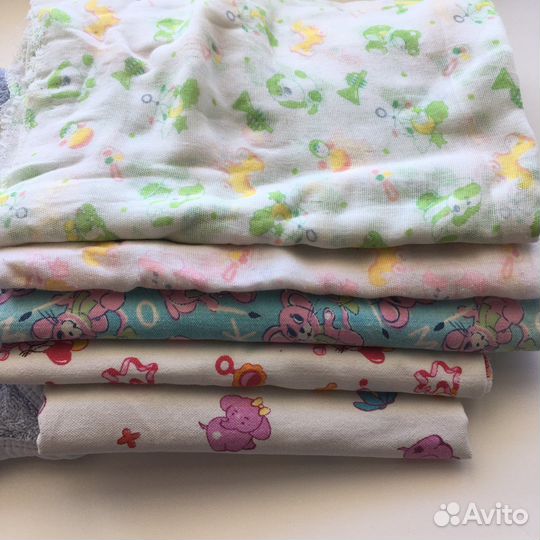 Постельные принадлежности (пеленки, подушки, плед)