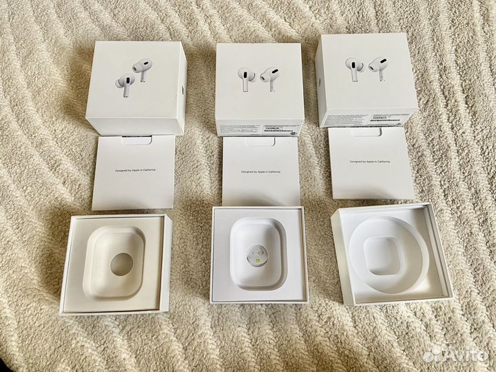 Коробка от AirPods Pro