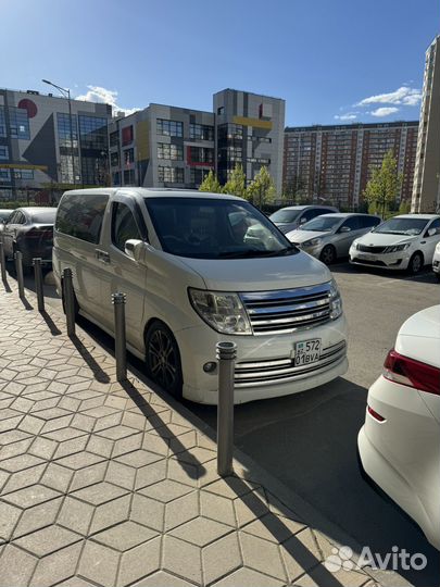 Nissan elgrand e51 3.5 2006 пробег 150ткм+