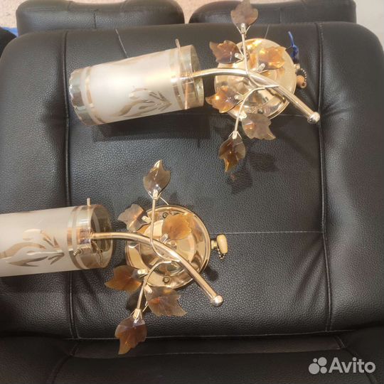 Светильники Бра