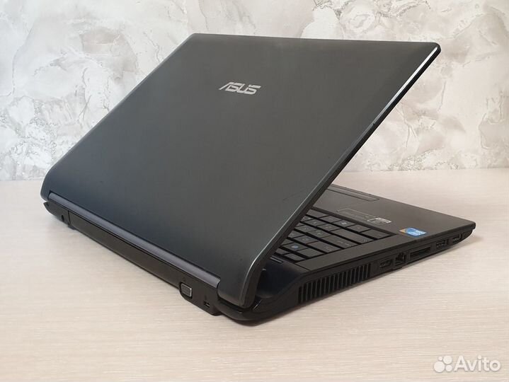 Ноутбук asus i5-M460 / 4GB / GT 415M / 500GB HDD