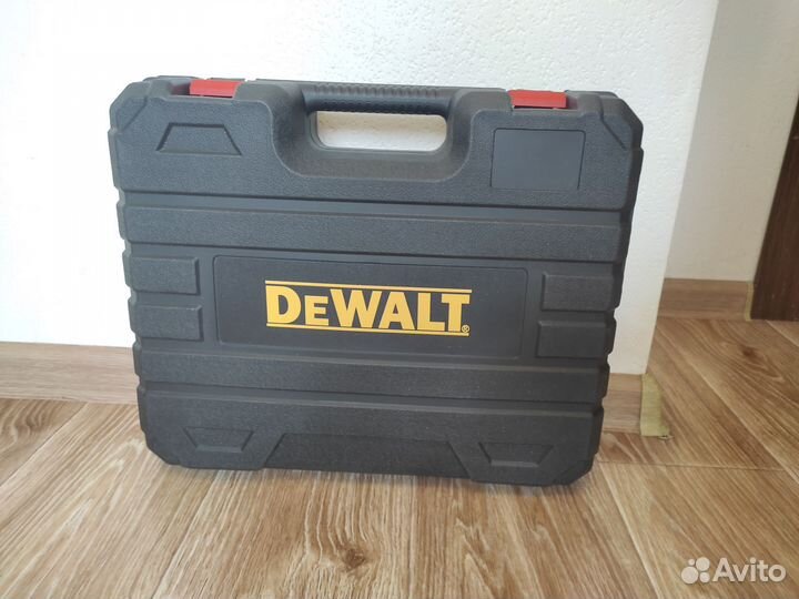 Шуруповерт dewalt 21v