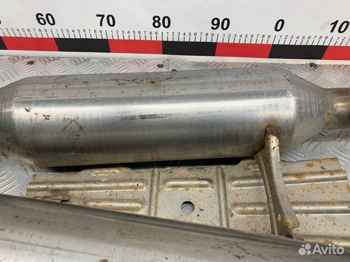 Б/У резонатор глушителя (выхлопная система) Lexus