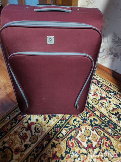 Чемодан на колесах