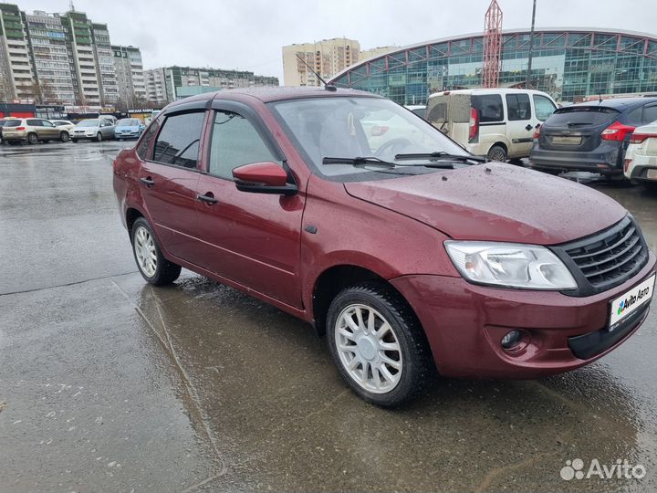 LADA Granta 1.6 МТ, 2012, 180 000 км