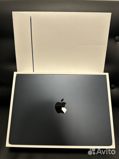 Apple MacBook Air 13 m2 8/256 midnight MLY33