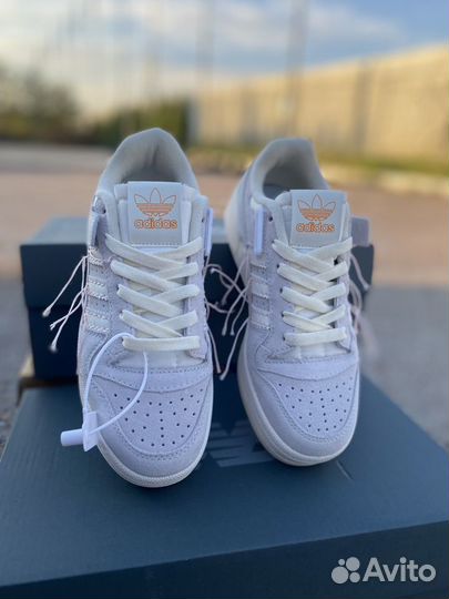 Кроссовки Adidas Forum Low Off-White