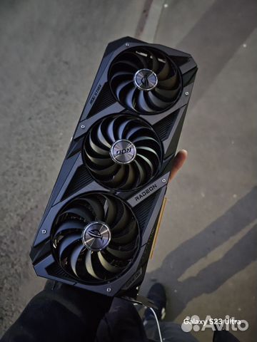 Asus Rog Strix Radeon Rx Xt