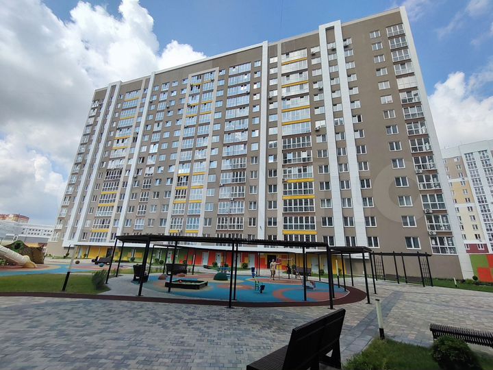 3-к. квартира, 76,8 м², 10/16 эт.